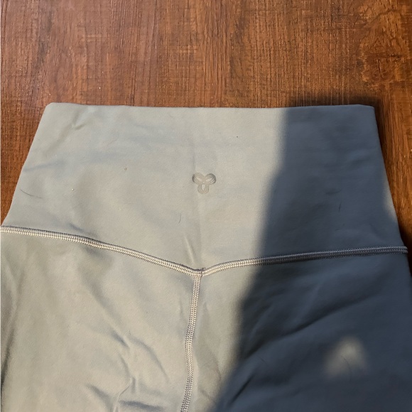 Aritzia - TnaAction TnaLife cheeky high rise - Picture 3 of 3